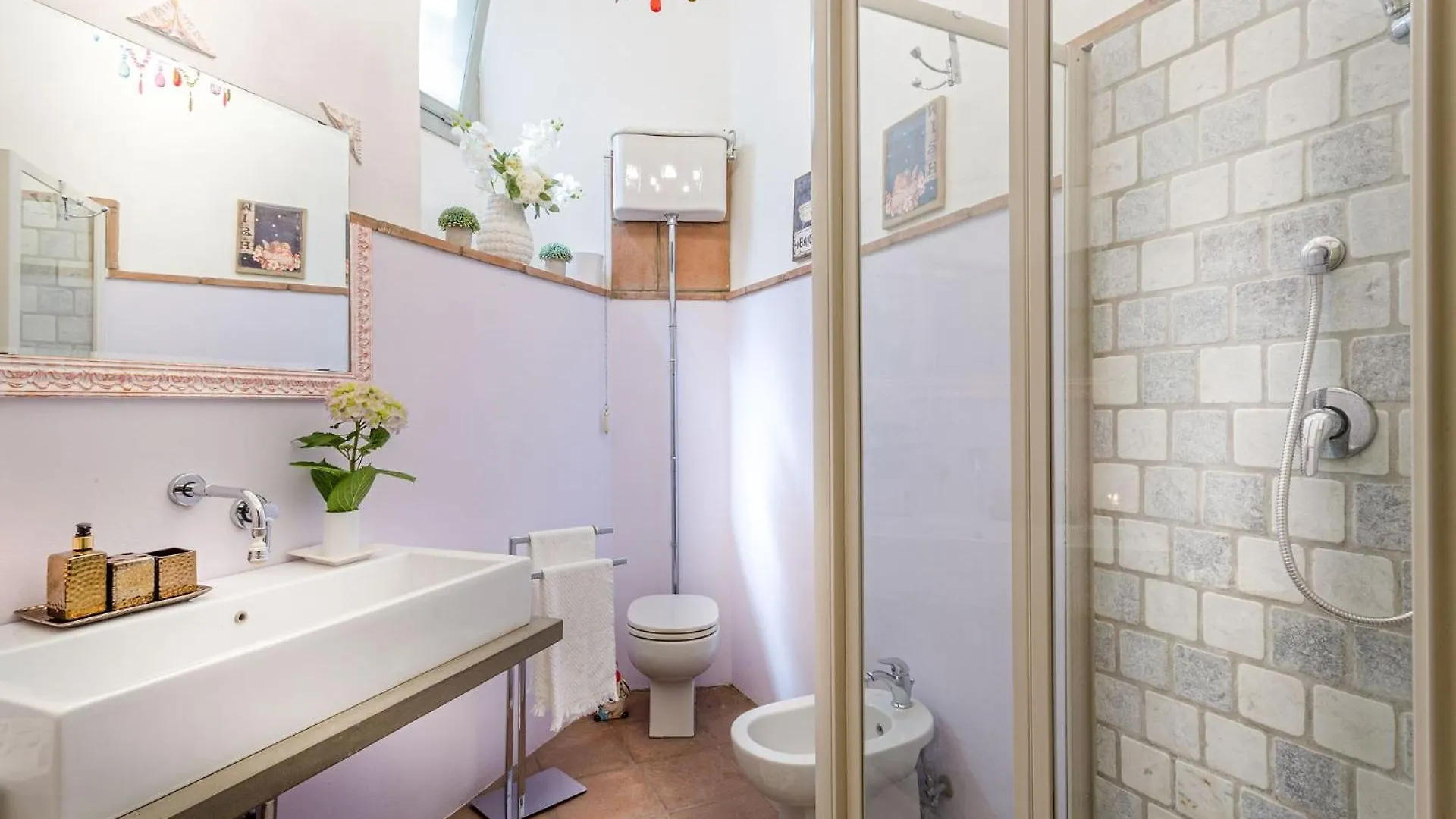 Casa Beatrice, An Apartment With Private Garden Inside The Walls Of Lucca