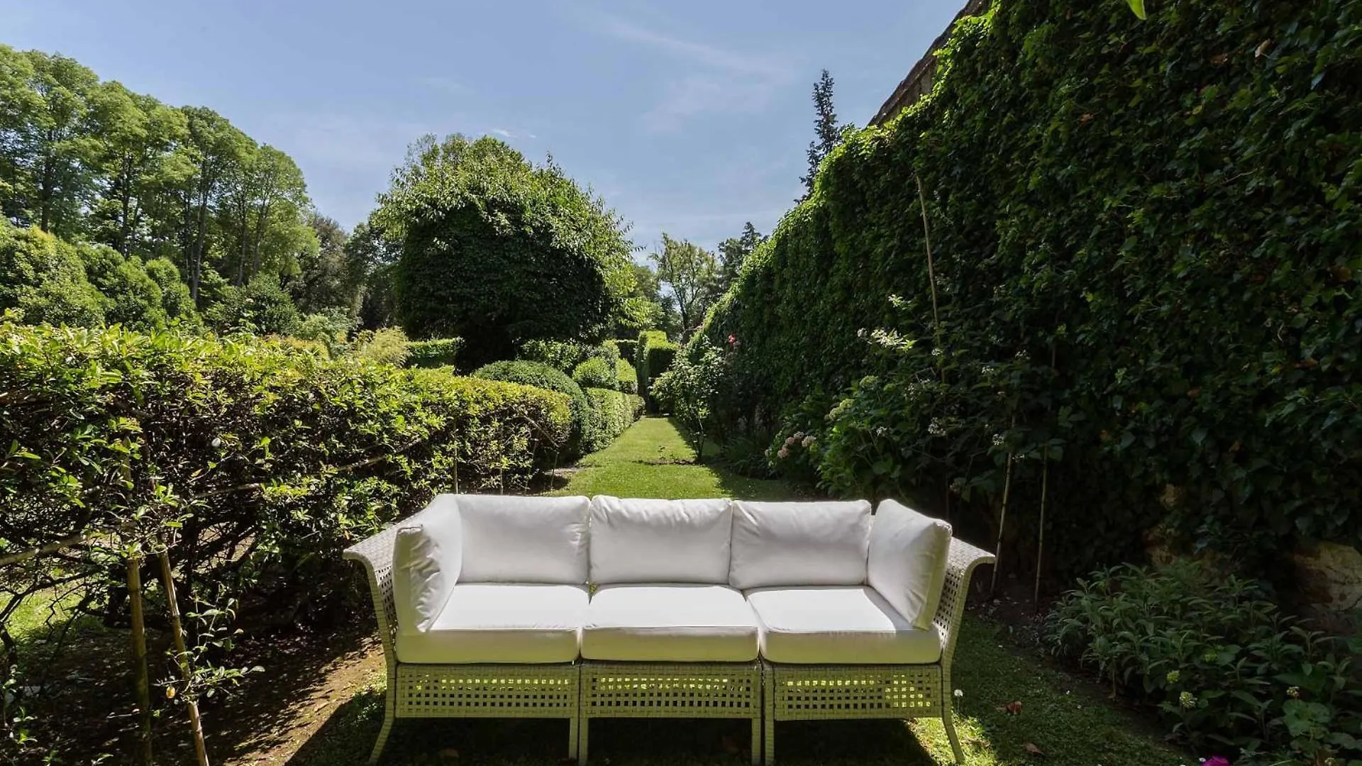 Casa Beatrice, An Apartment With Private Garden Inside The Walls Of Lucca