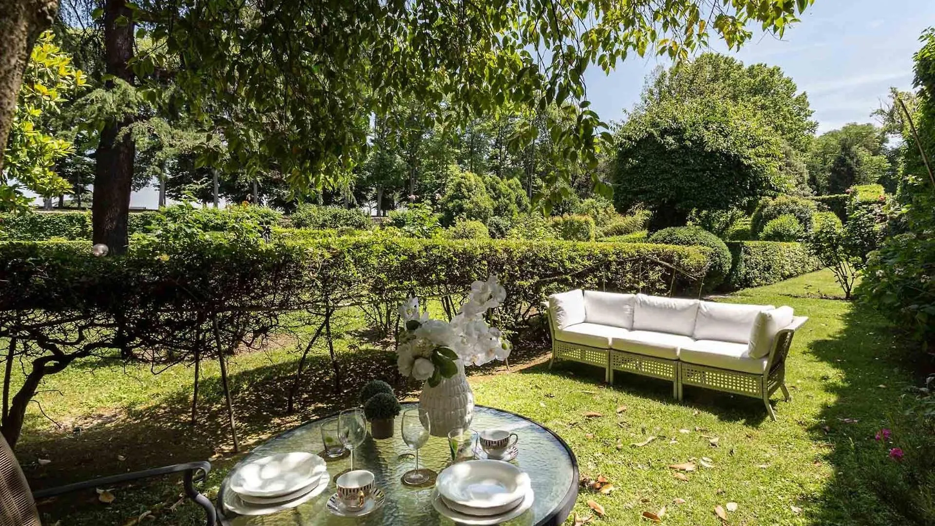 Casa Beatrice, An Apartment With Private Garden Inside The Walls Of Lucca