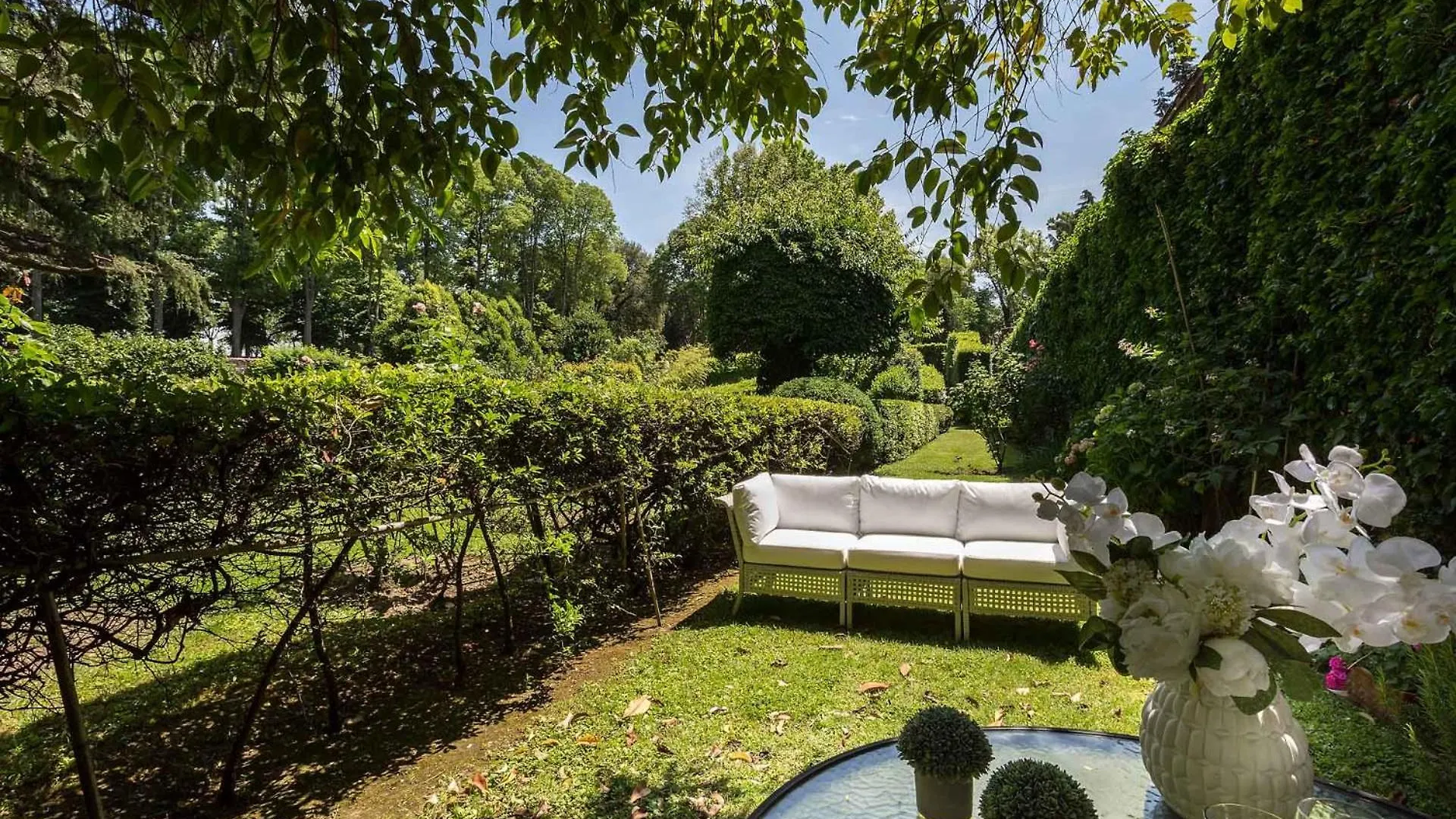 Casa Beatrice, An Apartment With Private Garden Inside The Walls Of Lucca