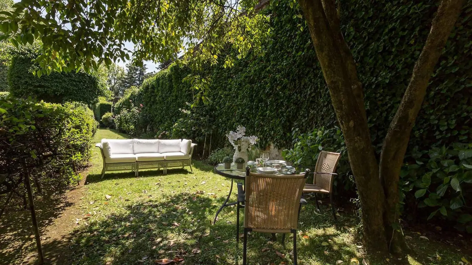 Casa Beatrice, An Apartment With Private Garden Inside The Walls Of Lucca